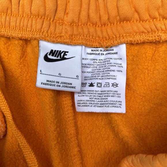 Nike men’s fleece training shorts size large - Picture 3 of 4